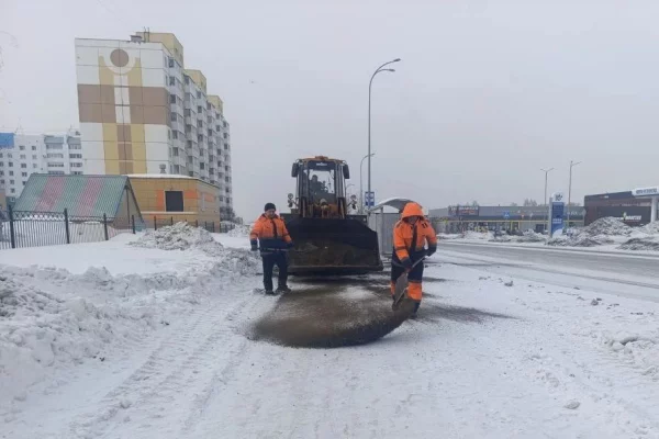 Власти Кемерова рассказали, какие улицы очистят от снега 25 февраля