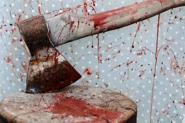 Вышел на свободу серийный убийца, зарубивший топором 5 человек: его видели спящим на улице