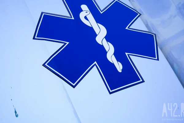 Около 100 человек пострадали: в Словакии столкнулись два экспресс-поезда