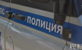 В Кузбассе полицейские нашли детей, которые ломали лавочки в сквере