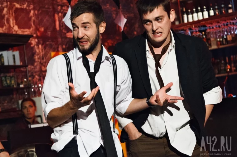 Фото: Самый пьяный спектакль в мире: в Кемерове поставили пьесу Вырыпаева 3