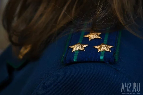 Прокуратура Кузбасса взяла на контроль гибель сотрудницы ЗСМК из-за взрыва