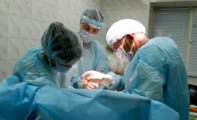 В Кузбассе 6-летней девочке удалили опухоль в почке размером 17 на 10 сантиметров
