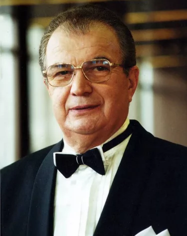 На 88-м году жизни умер иллюзионист Эмиль Кио