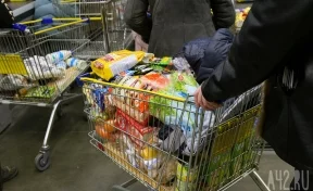 В России пенсионерка купила продуктов на месяц и оставила их в автобусе