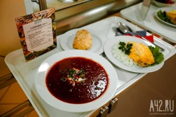 Фото: Китайский блогер назвал шесть самых необычных российских блюд 1