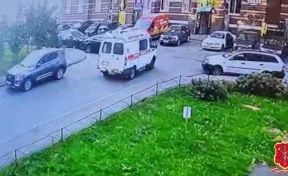 В Санкт-Петербурге мужчина угнал автомобиль скорой помощи