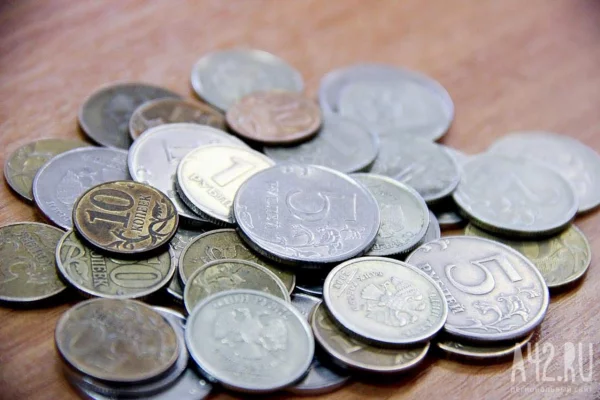 Кузбассовцы с 6 по 18 апреля могут обменять на купюры ненужные монеты