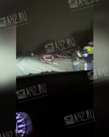 ДТП с четырмя автомобилями произошло на выезде из кемеровской Радуги