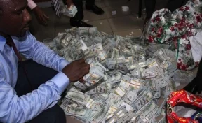 В Нигерии в ничьей квартире нашли 43 миллиона долларов