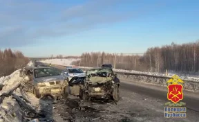 Три человека погибли, один пострадал на трассе в Новокузнецком округе