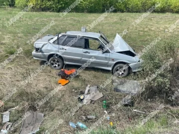 Фото: В Кузбассе пьяный водитель вёз детей в автомобиле и перевернулся: в ГИБДД рассказали подробности ДТП 1