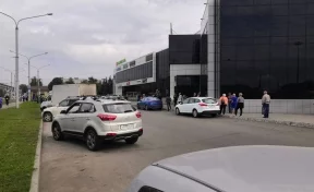 Посетителей кузбасского ТЦ эвакуировали из-за подозрения на бомбу