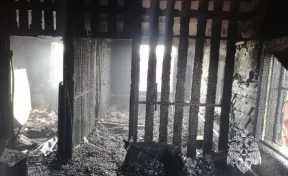 В Бурятии во время пожара в доме погибли три ребёнка, они прятались в шкафу 