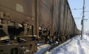 В Кузбассе из-за схода вагона произошла задержка грузовых поездов