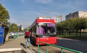 В Новокузнецке изменили схему движения транспорта из-за электробусов