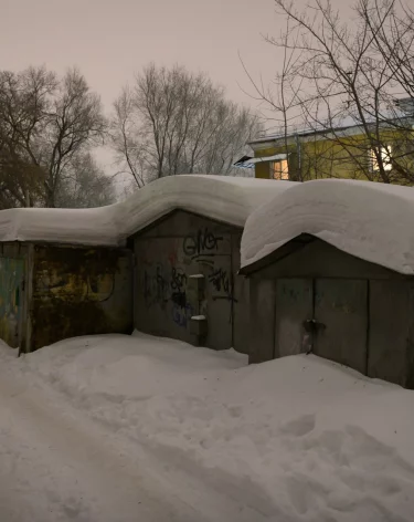 В Кемерове демонтируют 3 гаража в Заводском районе и 3 теплицы в Лесной Поляне