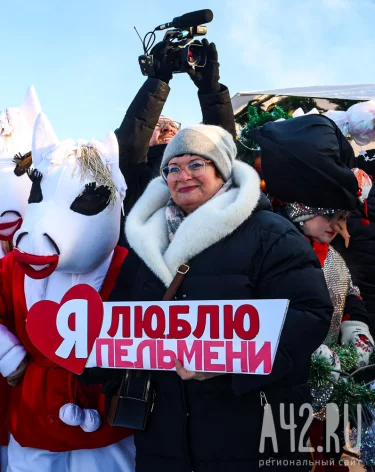 Как я ездил на «ПельменьФест» в посёлок под Прокопьевском, ел пельмени из чайника и проиграл в сборке мясорубки на скорость
