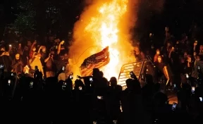 Протесты, погромы, пожары: что сейчас происходит в США