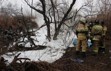 Фото: Опубликовано видео с места крушения Ми-8 в Хабаровске: погибли 6 человек 1