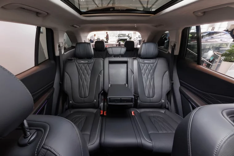 Фото: В Кемерове растёт интерес к премиальному бренду HONGQI 13