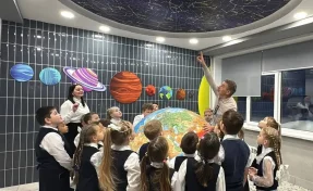 В Кузбассе после капремонта открылась школа имени космонавта Гребёнкина