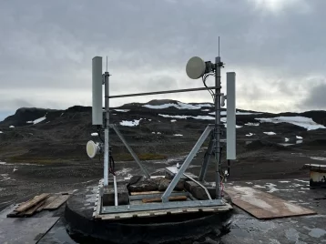 Фото: У полярников на станции Беллинсгаузен впервые появилась мобильная связь 1