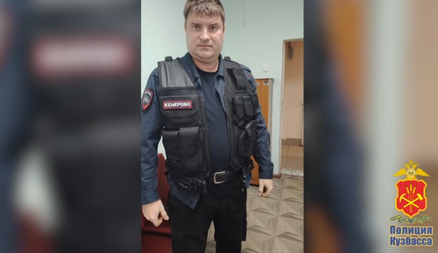 В Кемерове автослесарь переоделся в полицейского и регулировал дорожное движение