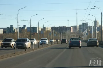 Фото: На нескольких участках кемеровских дорог изменили разметку 1