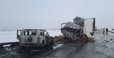 Фото: В Иркутской области на трассе Р-255 «Сибирь» в ДТП погибли 2 ребёнка и их родители 1