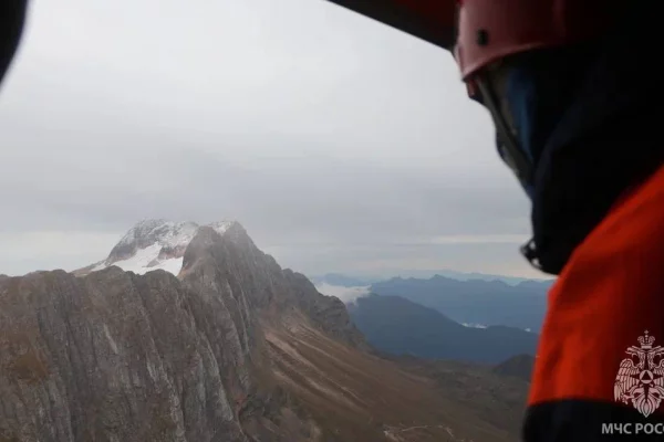 В Адыгее 2 альпиниста сорвались со скалы
