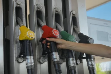 Фото: Власти Кузбасса объяснили отсутствие дизельного топлива на заправках ремонтом на НПЗ 1