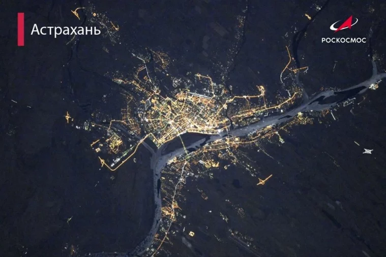 Фото: «Роскосмос» показал города России с околоземной орбиты 16