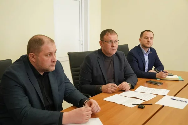 Илья Середюк рассказал о решении проблем в Междуреченской горбольнице