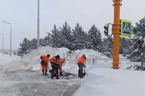 Глава Кемерова призвал жителей сообщать о проблемах с уборкой снега