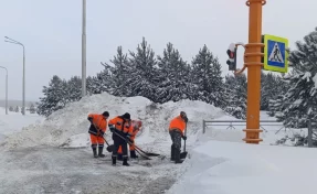 Глава Кемерова призвал жителей сообщать о проблемах с уборкой снега