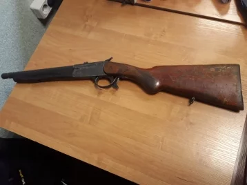 Фото: Кузбассовец нашёл на чердаке своего дома ружьё 1