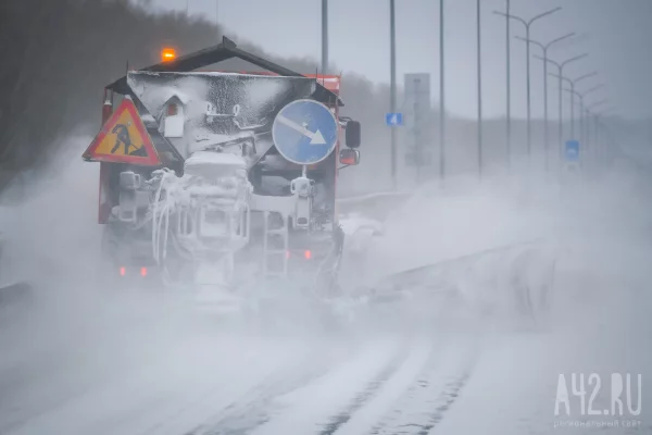 Работа на опережение: Дмитрий Анисимов предупредил кемеровчан об ухудшении погоды