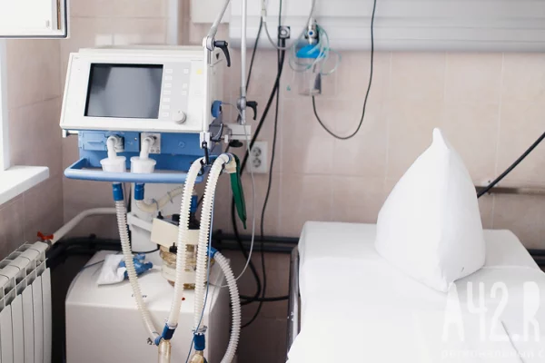 Число погибших от употребления алкогольного суррогата с метанолом в Ленобласти увеличилось до 45