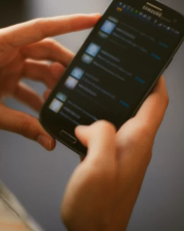 Жителя Тюмени оштрафовали за эмодзи-статус в Telegram