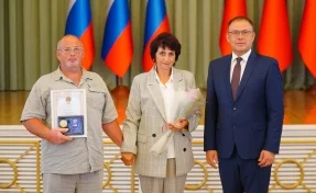 Губернатор Кузбасса поздравил семейные пары с Днём семьи, любви и верности 