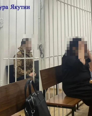 В Якутии 18-летнего обвиняемого по делу о гибели первокурсника заключили под стражу