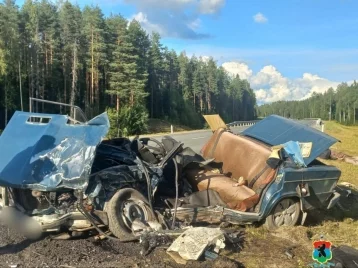 Фото: В Карелии в ДТП погибли 2 человека, пострадали 11-летняя девочка и женщина 1