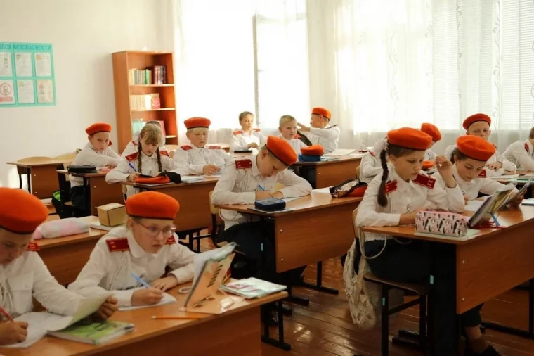 Фото: В Кузбассе воспитывают целеустремлённую молодёжь 1