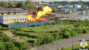 Фото: В Кургане полыхает газораспределительная подстанция 1