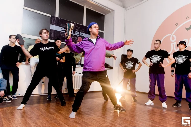 Фото: Кемеровские танцоры не могут пробиться на популярные телешоу. Всё ли нормально в городе с танцами? 6