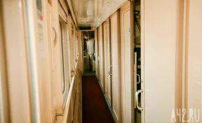 В Ярославской области пассажирский поезд задержался на два часа из-за вынужденной остановки