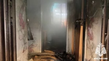 Фото: В Ленинске-Кузнецком на пожаре спасли 3 человек 3