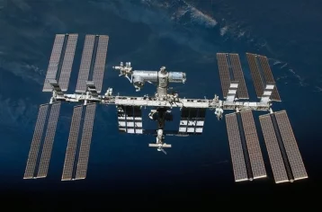 Фото: В Роскосмосе рассказали о причинах сбоя компьютера на МКС  1