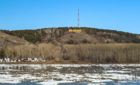 В Кемерове на Томи начался ледоход